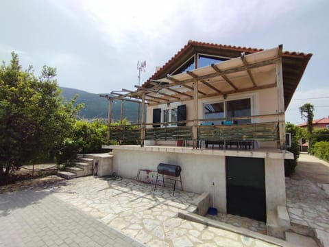 ARTEMIS Villa in Argolis, Greece