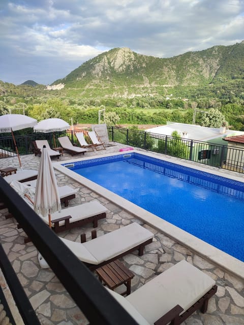 Apartments Kingfisher Apartment in Podgorica Municipality, Montenegro