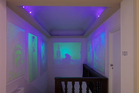 Communal lounge/ TV room