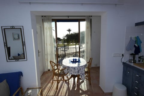 Balcony/Terrace, Dining area