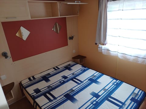 Camping le Bois Jahan Campground/
RV Resort in Normandy