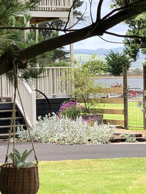 Garden, Garden view