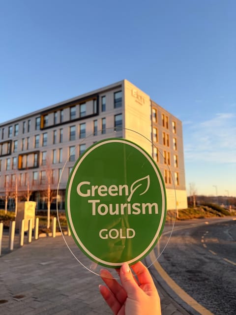 View (from property/room), Certificate/Award