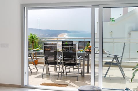 BBQ facilities, Balcony/Terrace, Dining area, Sea view, Sunset