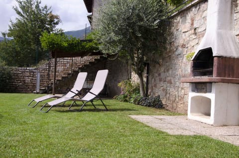 Patio, BBQ facilities, Garden