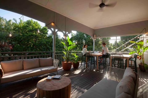 Patio, Day, Balcony/Terrace, Seating area