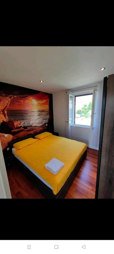 Glorianita sweethome,centro, FREE parking,SELF CHECK- IN Apartment in Šibenik
