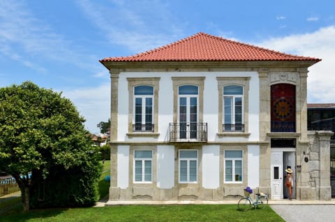 Property building, Facade/entrance