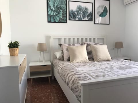 Decorative detail, Bedroom