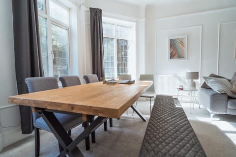 East Cliff Manor Apartment in Bournemouth