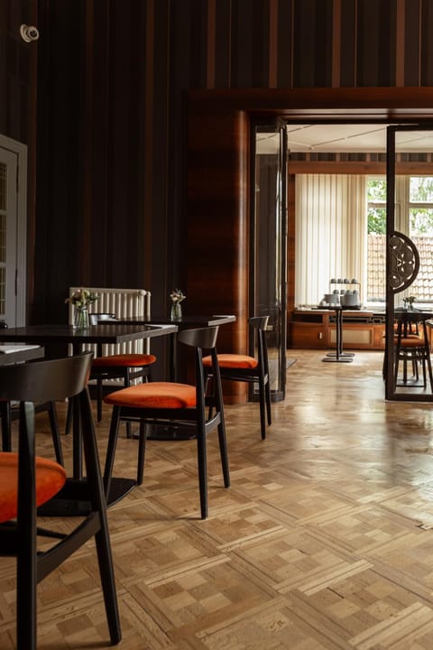 Restaurant/places to eat, Breakfast