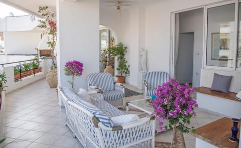 Balcony/Terrace, Seating area