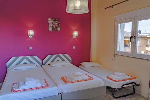 Saint Trope Studios Apartment in Crete