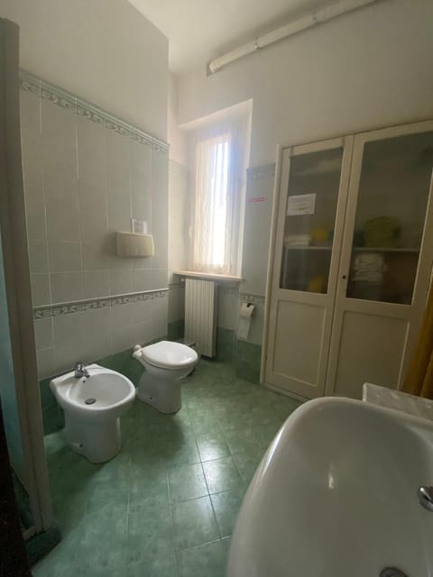 Toilet, Bathroom, bidet