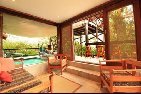 On site, Swimming pool, Family