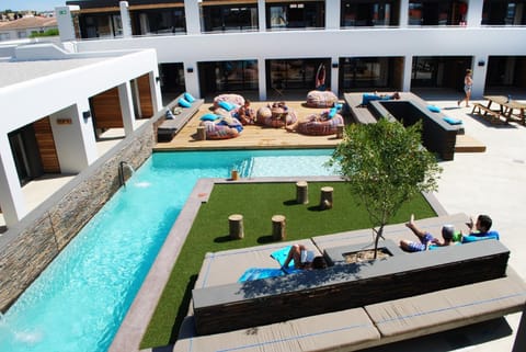 Day, Bird's eye view, Summer, BBQ facilities, Decorative detail, Pool view, Swimming pool, Swimming pool, Family