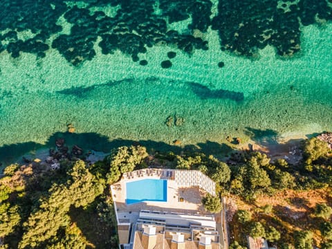 Property building, Bird's eye view, Pool view, Sea view, Swimming pool