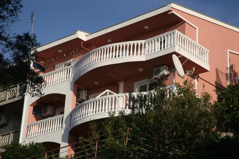 Omega Apartments Apartment in Ulcinj