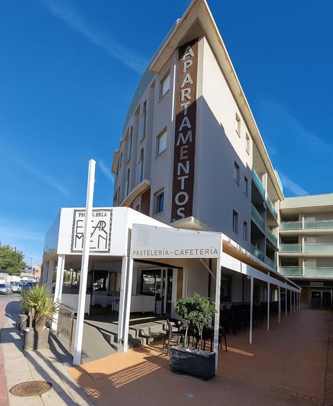 Property building, Location