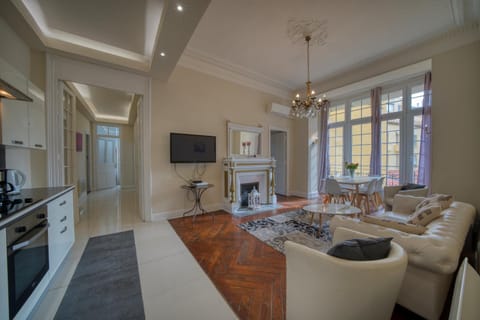 Prestige Designer Apartment, Super Central Apartment in Nice