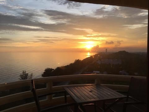 Balcony/Terrace, Sea view, Sunset