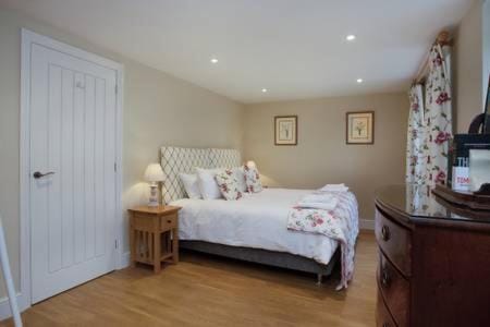 The Dairy Apartment in North Dorset District