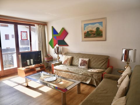 Chesa La Chatrigna - Celerina Apartment in Saint Moritz