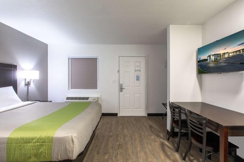 TV and multimedia, Photo of the whole room, Seating area, On site