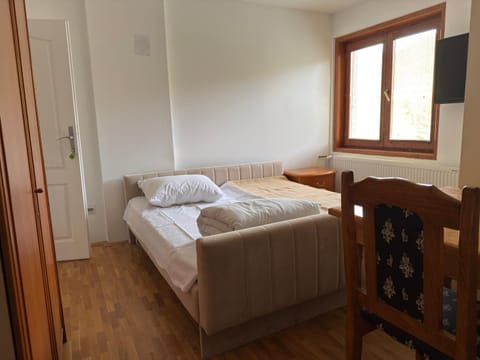 Apartments and Rooms Vicko Bed and Breakfast in Serbia