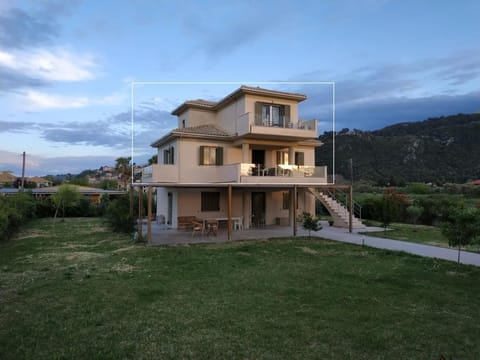 Property building, Garden
