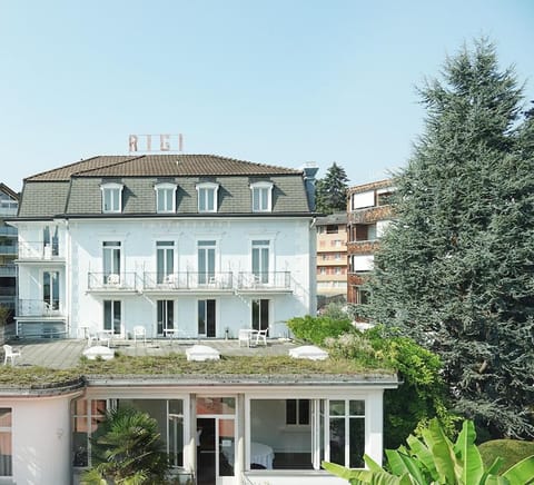 Property building, Garden