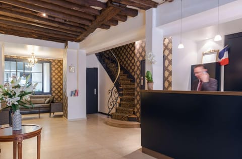Lobby or reception, On site