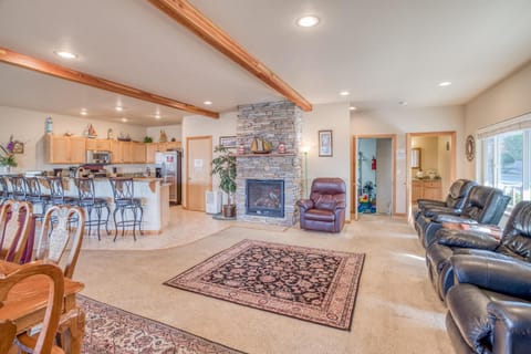 Ocean Way House in Devils Lake