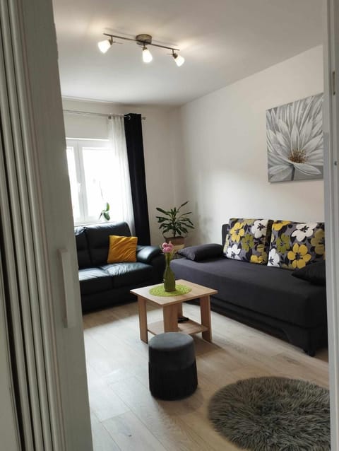 Anne Apartment in Komiža