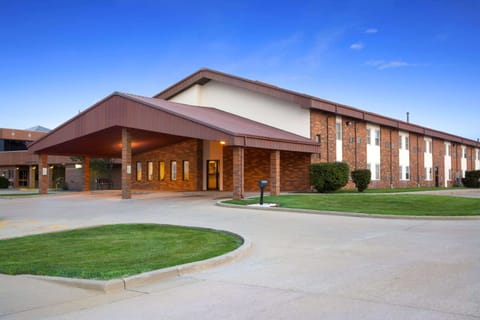 Property building, On site