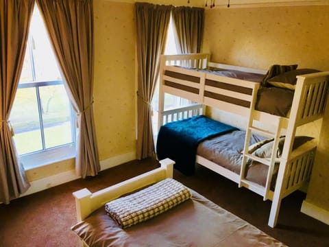 Luxury Lakeside Living Broadview 1 Georgian House Villa in Enniskillen