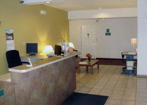 Lobby or reception, On site
