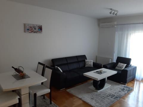 Apartman DORA Apartment in Dubrovnik-Neretva County