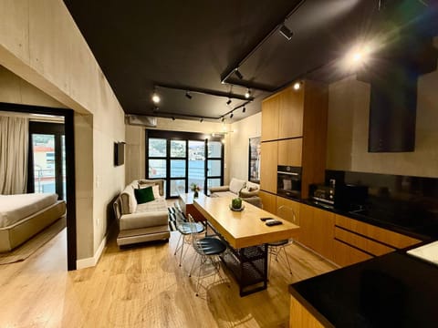 Limani Luxury Apartments Beachfront Apartment in Sarandë