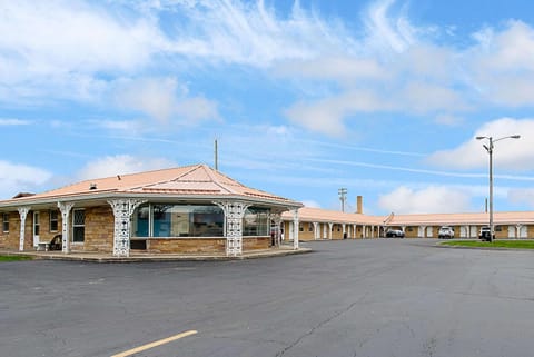 Property building, On site