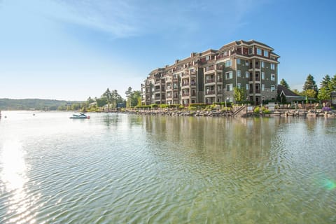 Property building, Natural landscape, Lake view
