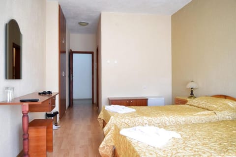 СТАИ ЗА ГОСТИ МЗ-ДЕВИН House in Plovdiv Province