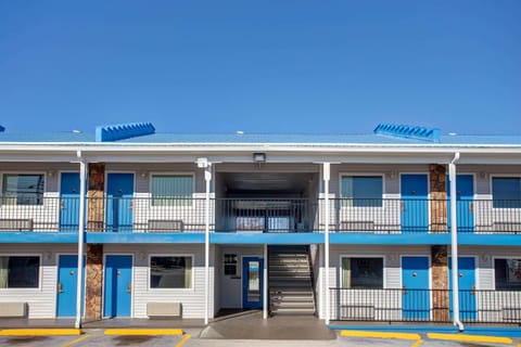 Property building, On site