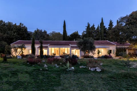 Luna Inn B&B Bed and Breakfast in Corfu, Greece