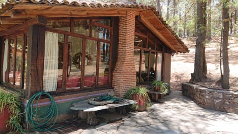 Cabañas Tapalpa Sierra del Tecuan, Cabaña Patos Chalet in State of Michoacán