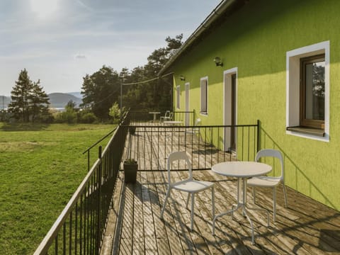 Patio, Facade/entrance, Natural landscape, Balcony/Terrace, Garden view
