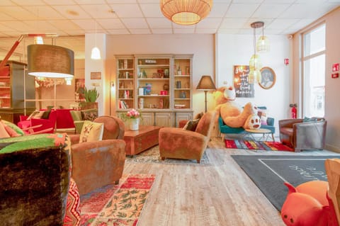 Lobby or reception, Lounge or bar