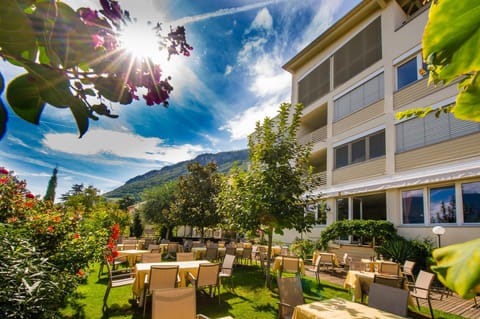 Facade/entrance, Garden view, Mountain view