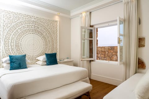 Kostis Parthenis Residence House in Malia, Crete