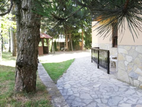Natural landscape, BBQ facilities, Garden, Garden view